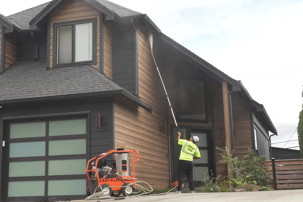 Landscaping Exterior Cleaning Services